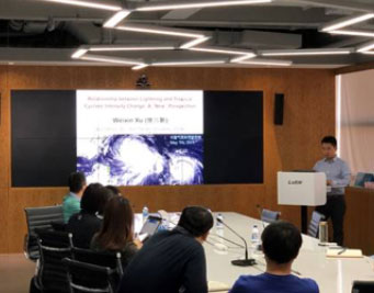 中山大学徐伟新教授访问灾害天气国家重点实验室并做学术报告