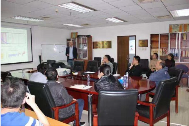 瑞士苏黎世联邦理工学院Erich	Fischer博士访问气候与气候变化研究所并做报告