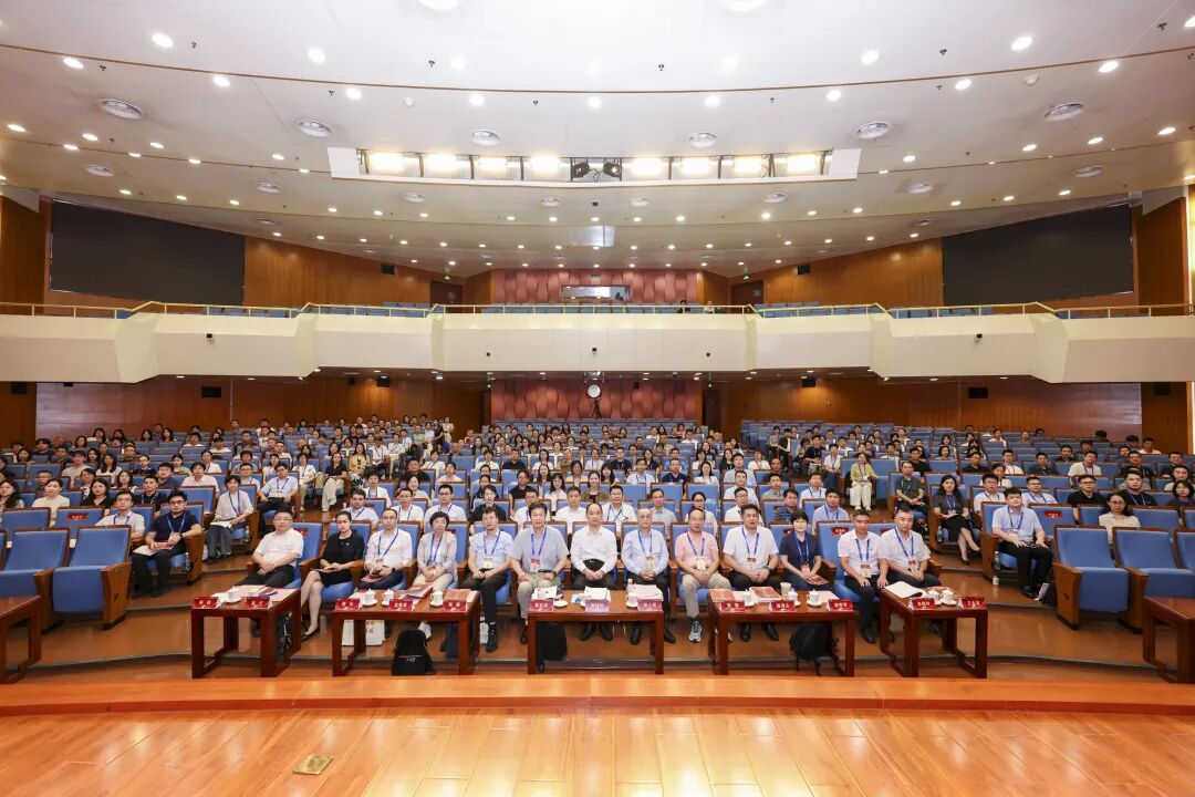 中国气象科学研究院建院70周年学术研讨会暨2026年全国气象部门科研院所学术年会在京召开